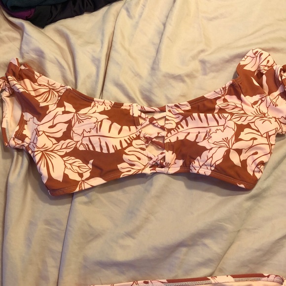 No boundaries swim suit - Picture 3 of 4